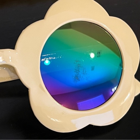 Toddler Bundle flower power sunnies and crochet headband(New/handcrochet) - Picture 11 of 12